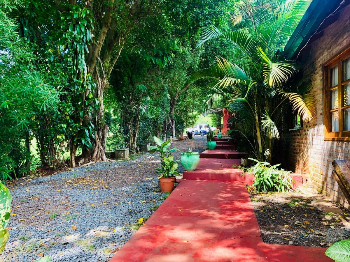 Cabanas Laboulaye Puerto Iguazú Exterior foto